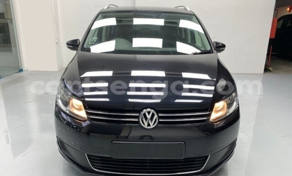 Acheter Occasion Voiture Volkswagen Touran Noir à Big Bend, Lubombo Acheter Occasion Voiture Volkswagen Touran Noir à Big Bend, Lubombo