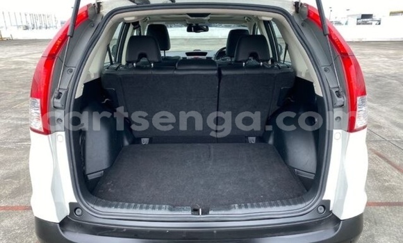 Buy Used Honda CR–V White Car in Pigg's Peak in Hhohho Buy Used Honda CR–V White Car in Pigg's Peak in Hhohho