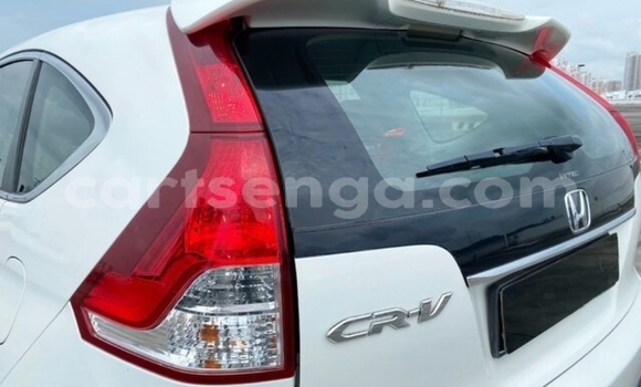 Buy Used Honda CR–V White Car in Pigg's Peak in Hhohho Buy Used Honda CR–V White Car in Pigg's Peak in Hhohho