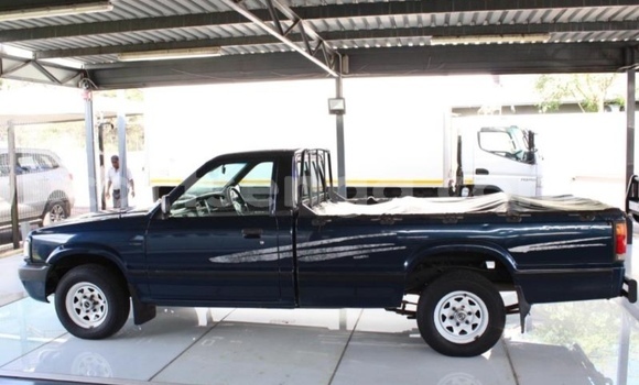 Acheter Occasion Voiture Mazda B–series Bleu à Hlatikulu, Shiselweni District Acheter Occasion Voiture Mazda B–series Bleu à Hlatikulu, Shiselweni District