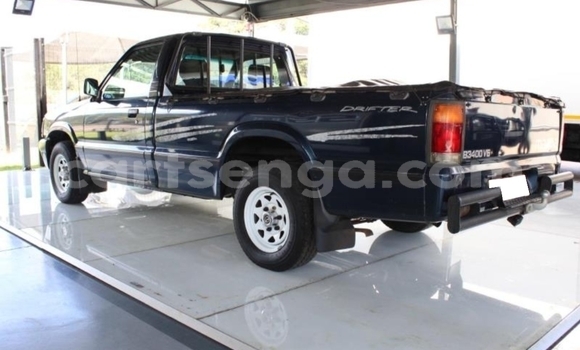 Acheter Occasion Voiture Mazda B–series Bleu à Hlatikulu, Shiselweni District Acheter Occasion Voiture Mazda B–series Bleu à Hlatikulu, Shiselweni District