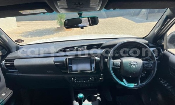 Buy Used Toyota Hilux White Car in Big Bend in Lubombo Buy Used Toyota Hilux White Car in Big Bend in Lubombo