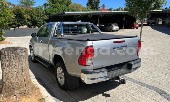 Buy Used Toyota Hilux Silver Car in Big Bend in Lubombo District Buy Used Toyota Hilux Silver Car in Big Bend in Lubombo District