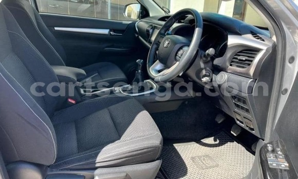 Buy Used Toyota Hilux Silver Car in Big Bend in Lubombo District Buy Used Toyota Hilux Silver Car in Big Bend in Lubombo District