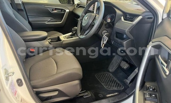 Buy Used Toyota RAV4 White Car in Big Bend in Lubombo District Buy Used Toyota RAV4 White Car in Big Bend in Lubombo District