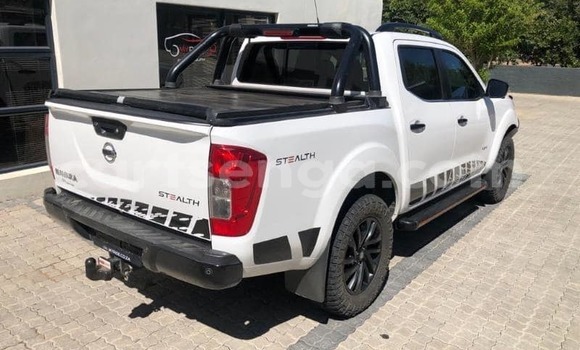 Buy Used Nissan Navara White Car in Big Bend in Lubombo District Buy Used Nissan Navara White Car in Big Bend in Lubombo District