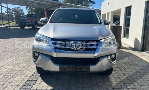 Buy Used Toyota Fortuner Silver Car in Big Bend in Lubombo Buy Used Toyota Fortuner Silver Car in Big Bend in Lubombo
