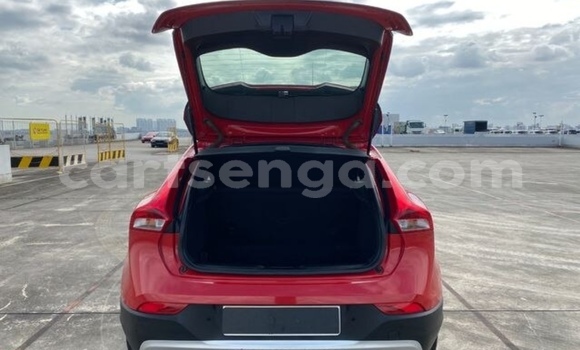 Nunua Ilio tumika Volvo V40 Cross Country Red Gari ndani ya Big Bend nchini Wilaya ya Lubombo Nunua Ilio tumika Volvo V40 Cross Country Red Gari ndani ya Big Bend nchini Wilaya ya Lubombo