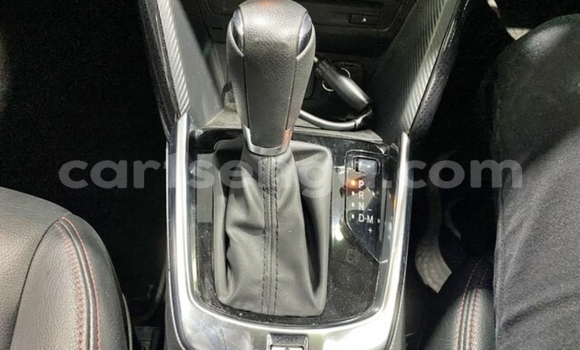 Nunua Ilio tumika Mazda 2 White Gari ndani ya Lobamba nchini Manzini Nunua Ilio tumika Mazda 2 White Gari ndani ya Lobamba nchini Manzini