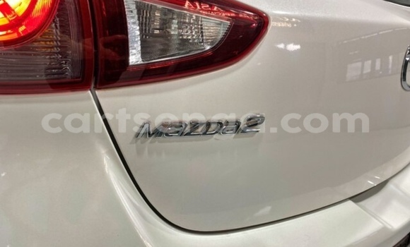 Nunua Ilio tumika Mazda 2 White Gari ndani ya Lobamba nchini Manzini Nunua Ilio tumika Mazda 2 White Gari ndani ya Lobamba nchini Manzini