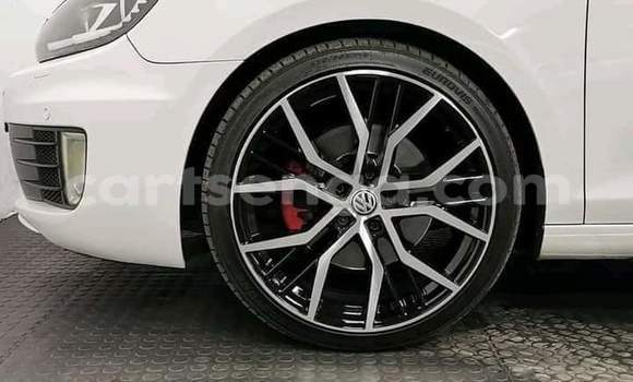 Nunua Ilio tumika Volkswagen Golf GTI White Gari ndani ya Manzini nchini Manzini Nunua Ilio tumika Volkswagen Golf GTI White Gari ndani ya Manzini nchini Manzini