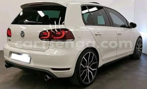 Nunua Ilio tumika Volkswagen Golf GTI White Gari ndani ya Manzini nchini Manzini Nunua Ilio tumika Volkswagen Golf GTI White Gari ndani ya Manzini nchini Manzini