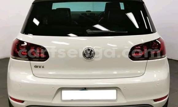 Nunua Ilio tumika Volkswagen Golf GTI White Gari ndani ya Manzini nchini Manzini Nunua Ilio tumika Volkswagen Golf GTI White Gari ndani ya Manzini nchini Manzini