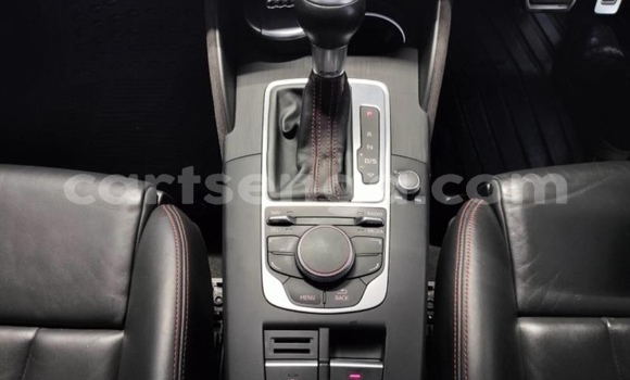 Acheter Occasion Voiture Audi RS3 Rouge à Big Bend, Lubombo Acheter Occasion Voiture Audi RS3 Rouge à Big Bend, Lubombo