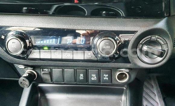 Acheter Occasion Voiture Toyota Hilux Blanc à Mbabane, Manzini Acheter Occasion Voiture Toyota Hilux Blanc à Mbabane, Manzini