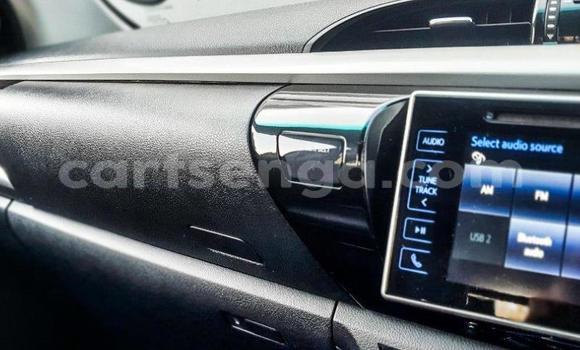 Acheter Occasion Voiture Toyota Hilux Blanc à Mbabane, Manzini Acheter Occasion Voiture Toyota Hilux Blanc à Mbabane, Manzini