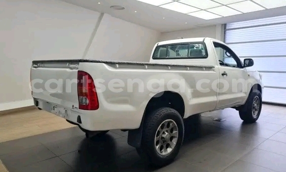 Acheter Occasion Voiture Toyota Hilux Blanc à Manzini, Manzini Acheter Occasion Voiture Toyota Hilux Blanc à Manzini, Manzini