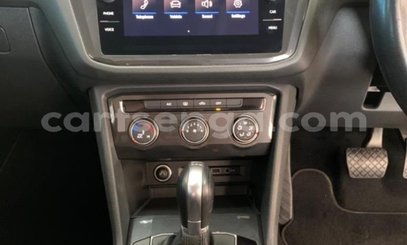 Acheter Occasion Voiture Volkswagen Tiguan Blanc à Big Bend, Lubombo Acheter Occasion Voiture Volkswagen Tiguan Blanc à Big Bend, Lubombo