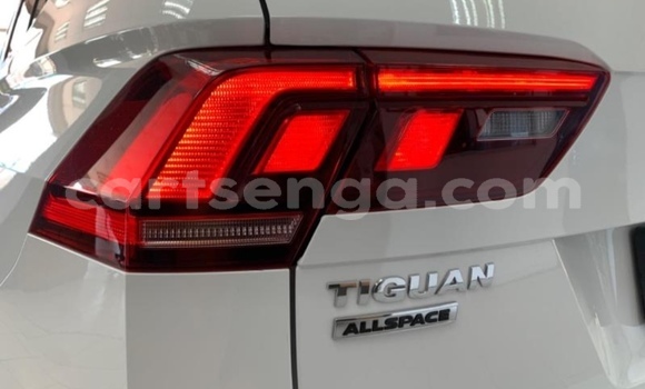 Acheter Occasion Voiture Volkswagen Tiguan Blanc à Big Bend, Lubombo Acheter Occasion Voiture Volkswagen Tiguan Blanc à Big Bend, Lubombo