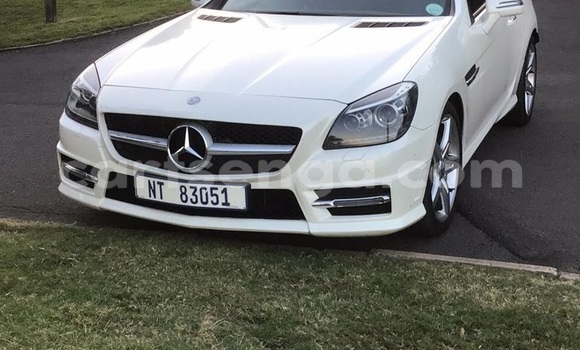 Buy Used Mercedes‒Benz SLK–Class White Car in Mbabane in Manzini