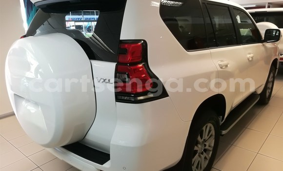 Acheter Occasion Voiture Toyota Prado Blanc à Manzini, Manzini Acheter Occasion Voiture Toyota Prado Blanc à Manzini, Manzini