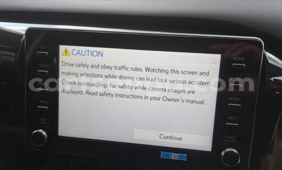 Nunua Ilio tumika Toyota Hilux White Gari ndani ya Manzini nchini Manzini Nunua Ilio tumika Toyota Hilux White Gari ndani ya Manzini nchini Manzini