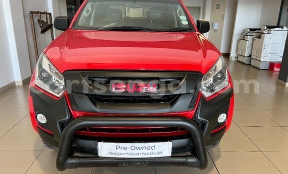 Acheter Occasion Voiture Isuzu D–MAX Rouge à Hlatikulu, Shiselweni District Acheter Occasion Voiture Isuzu D–MAX Rouge à Hlatikulu, Shiselweni District