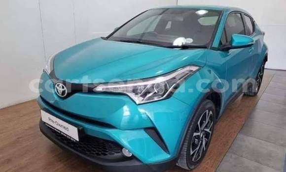 Buy Used Toyota C-HR Blue Car in Manzini in Manzini Buy Used Toyota C-HR Blue Car in Manzini in Manzini
