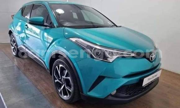 Acheter Occasion Voiture Toyota C-HR Bleu à Manzini, Manzini Acheter Occasion Voiture Toyota C-HR Bleu à Manzini, Manzini