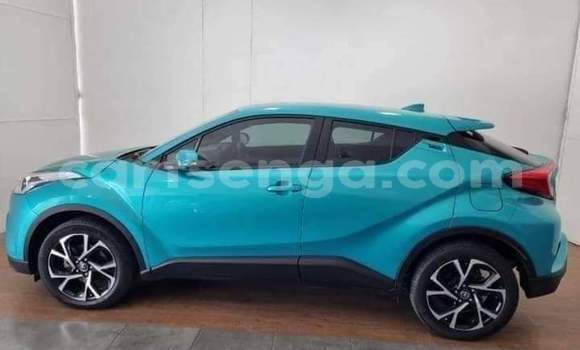 Acheter Occasion Voiture Toyota C-HR Bleu à Manzini, Manzini Acheter Occasion Voiture Toyota C-HR Bleu à Manzini, Manzini