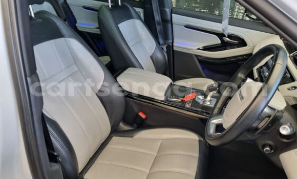Buy Used Land Rover Range Rover Evoque White Car in Mbabane in Manzini Buy Used Land Rover Range Rover Evoque White Car in Mbabane in Manzini