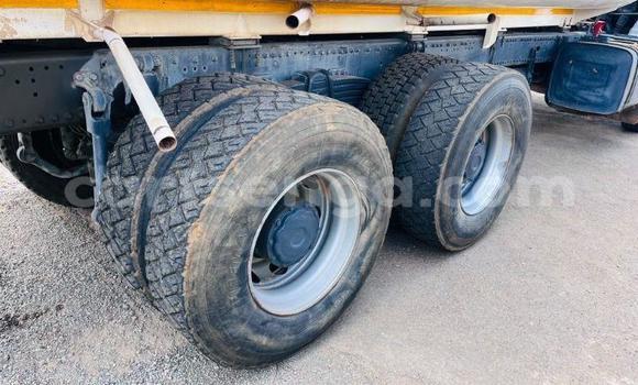 Nunua Ilio tumika Man Silent White Lori ndani ya Mbabane nchini Manzini Nunua Ilio tumika Man Silent White Lori ndani ya Mbabane nchini Manzini