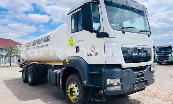 Nunua Ilio tumika Man Silent White Lori ndani ya Mbabane nchini Manzini Nunua Ilio tumika Man Silent White Lori ndani ya Mbabane nchini Manzini