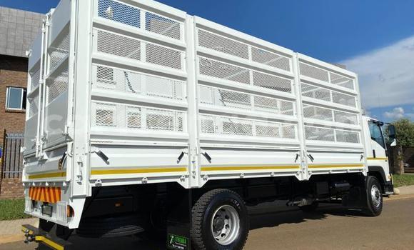 Buy Used Isuzu FTR 850 White Truck in Mbabane in Manzini Buy Used Isuzu FTR 850 White Truck in Mbabane in Manzini