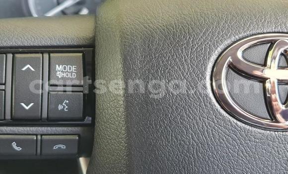 Buy Used Toyota Hilux Silver Car in Ezulwini in Hhohho Buy Used Toyota Hilux Silver Car in Ezulwini in Hhohho