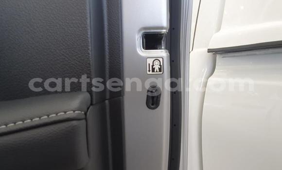 Buy Used Toyota Hilux Silver Car in Ezulwini in Hhohho Buy Used Toyota Hilux Silver Car in Ezulwini in Hhohho