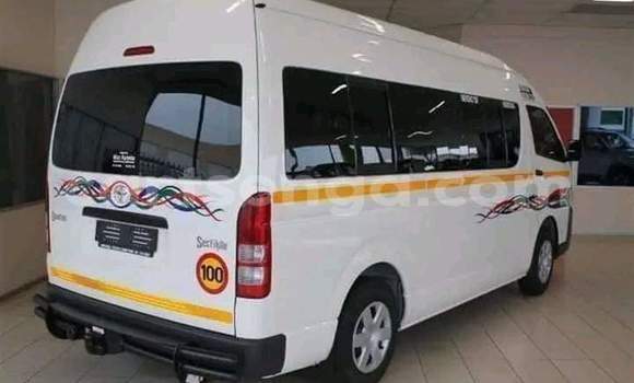 Acheter Occasion Voiture Toyota Hiace Blanc à Manzini, Manzini Acheter Occasion Voiture Toyota Hiace Blanc à Manzini, Manzini