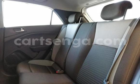 Acheter Occasion Voiture Hyundai i20 Blanc à Manzini, Manzini Acheter Occasion Voiture Hyundai i20 Blanc à Manzini, Manzini