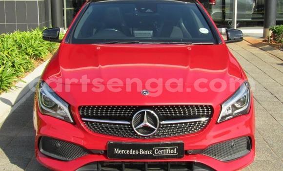 Nunua Ilio tumika Mercedes‒Benz GLA-klasse Red Gari ndani ya Mbabane nchini Manzini