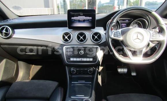 Acheter Occasion Voiture Mercedes‒Benz GLA-klasse Rouge à Mbabane, Manzini Acheter Occasion Voiture Mercedes‒Benz GLA-klasse Rouge à Mbabane, Manzini