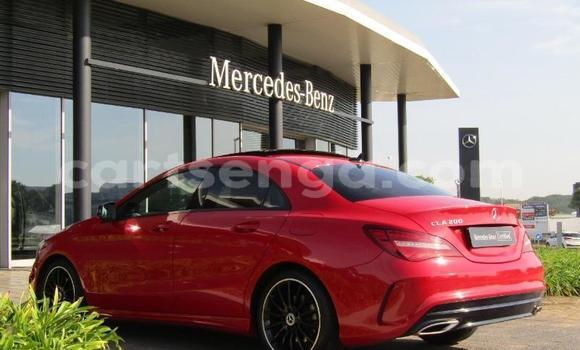 Acheter Occasion Voiture Mercedes‒Benz GLA-klasse Rouge à Mbabane, Manzini Acheter Occasion Voiture Mercedes‒Benz GLA-klasse Rouge à Mbabane, Manzini