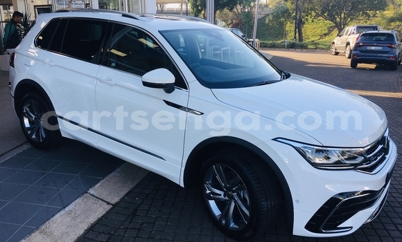 Buy Used Volkswagen Tiguan White Car in Mbabane in Manzini Buy Used Volkswagen Tiguan White Car in Mbabane in Manzini