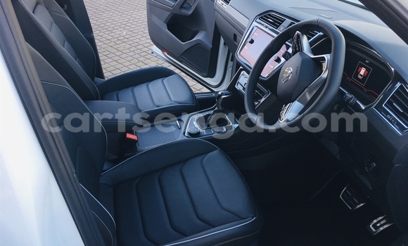 Buy Used Volkswagen Tiguan White Car in Mbabane in Manzini Buy Used Volkswagen Tiguan White Car in Mbabane in Manzini