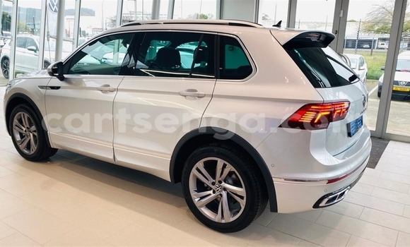 Buy Used Volkswagen Tiguan Silver Car in Ezulwini in Hhohho Buy Used Volkswagen Tiguan Silver Car in Ezulwini in Hhohho