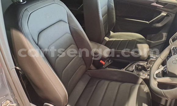 Buy Used Volkswagen Tiguan Silver Car in Ezulwini in Hhohho Buy Used Volkswagen Tiguan Silver Car in Ezulwini in Hhohho