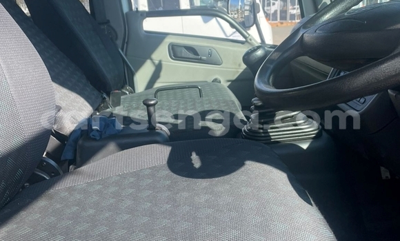 Acheter Occasion Utilitaire Caterpillar 120 Blanc à Matsapha, Manzini Acheter Occasion Utilitaire Caterpillar 120 Blanc à Matsapha, Manzini