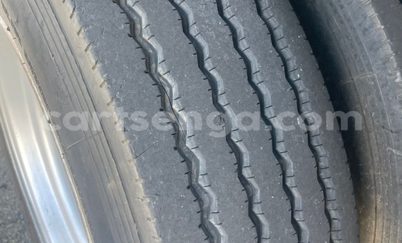 Acheter Occasion Utilitaire Caterpillar 120 Blanc à Matsapha, Manzini Acheter Occasion Utilitaire Caterpillar 120 Blanc à Matsapha, Manzini