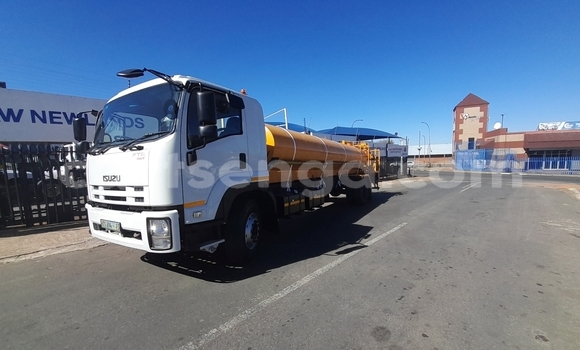 Buy Used Isuzu FTR 850 White Truck in Mbabane in Manzini Buy Used Isuzu FTR 850 White Truck in Mbabane in Manzini