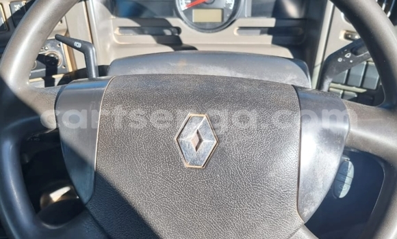 Buy Used Caterpillar 120 White Truck in Mbabane in Manzini Buy Used Caterpillar 120 White Truck in Mbabane in Manzini