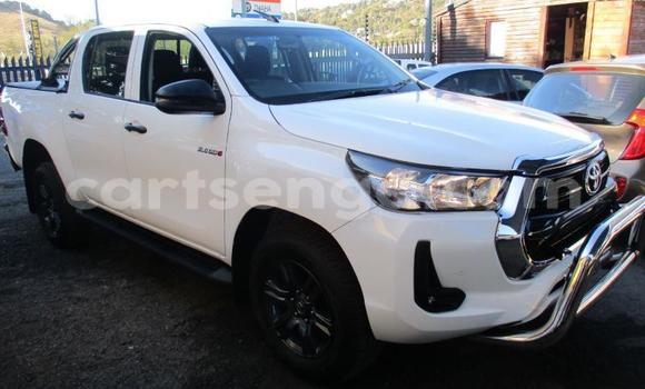 Buy Used Toyota Hilux White Car in Manzini in Manzini Buy Used Toyota Hilux White Car in Manzini in Manzini